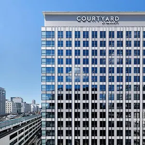 Courtyard By Marriott Honmachi Ōsaka
