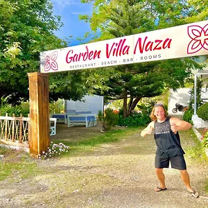 Garden Naza , Piqeras Albania